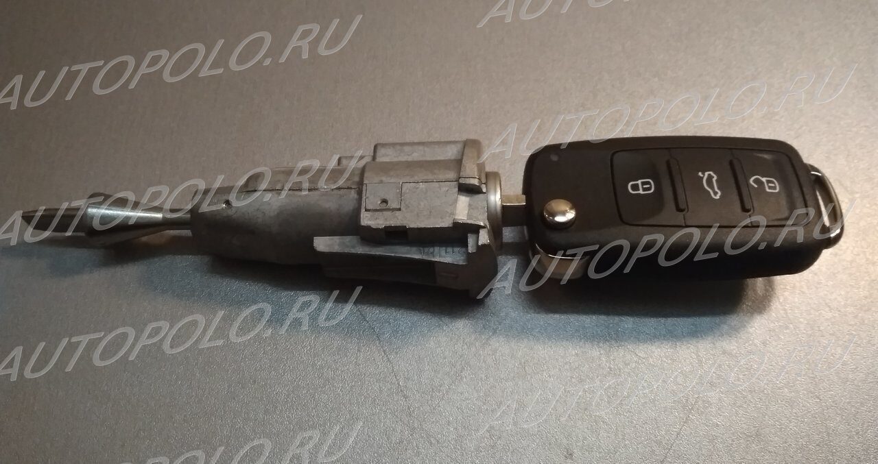 Личинка замка передней левой двери с ключом VW Polo Sedan VAG 107837167BA