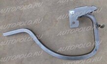 Петля крышки багажника левая VW Polo Sedan VAG 6RF827301A